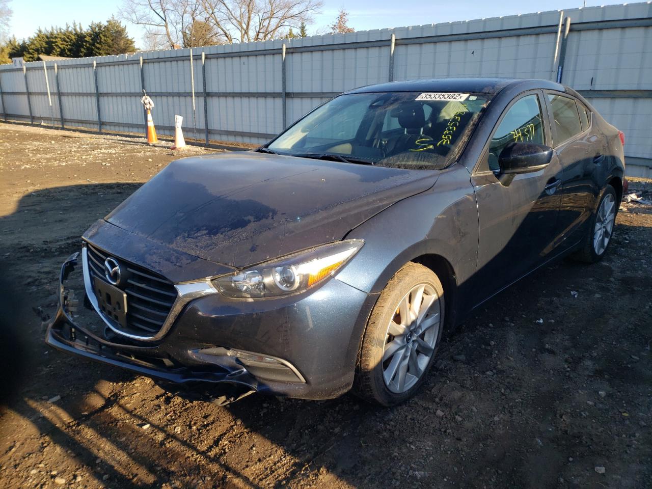 Photo 2 from auction – 2017 MAZDA 3 TOURING with VIN 3MZBN1V78HM148926