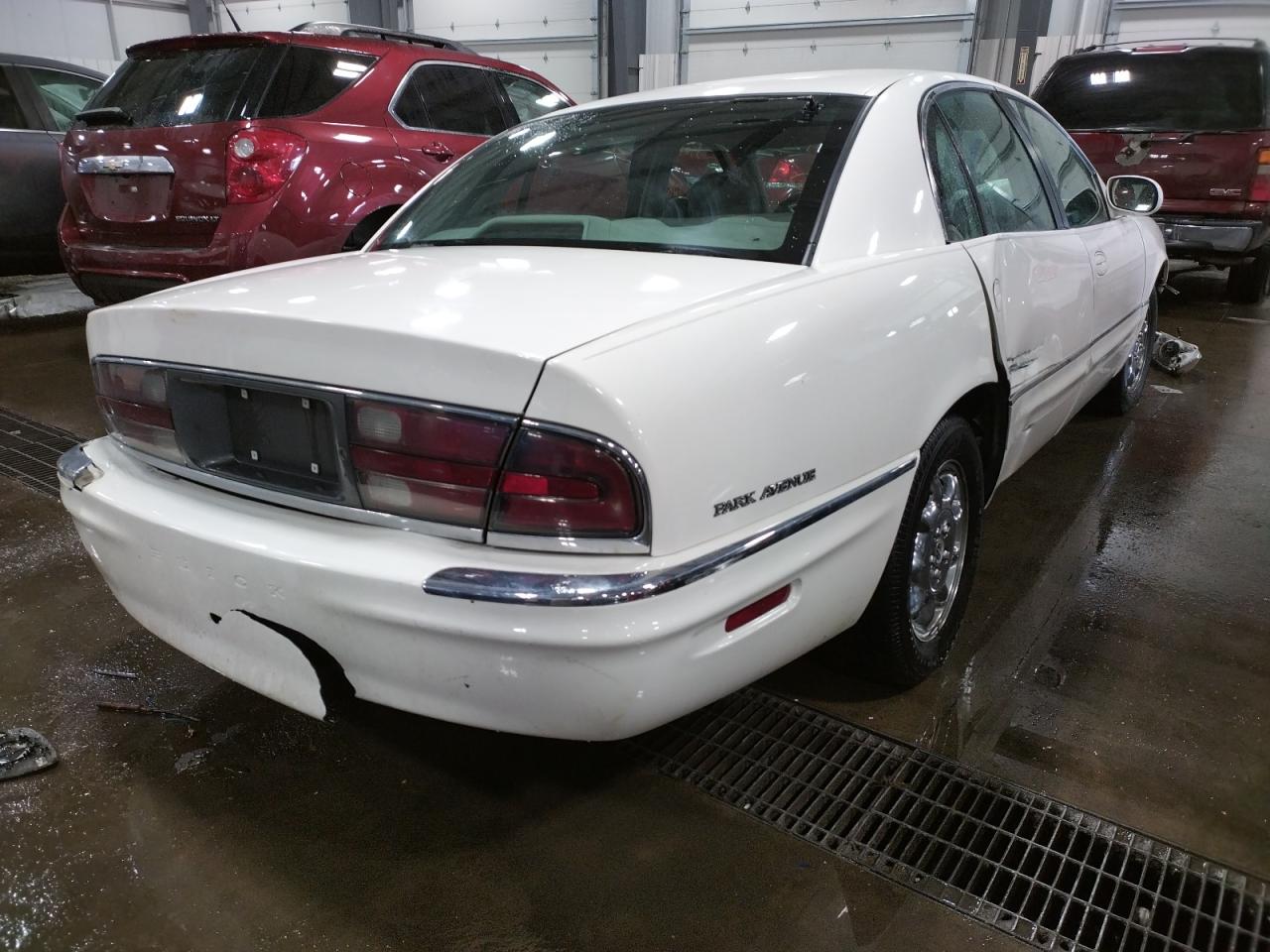 Photo 4 from auction – 2004 BUICK PARK AVENU with VIN 1G4CW54K844111121