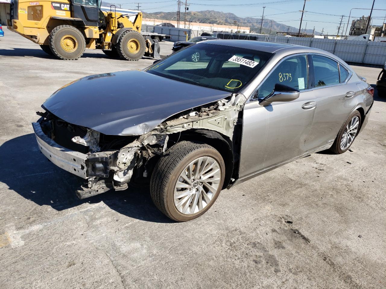 Photo 2 from auction – 2020 LEXUS ES 300H with VIN 58AD21B13LU008389