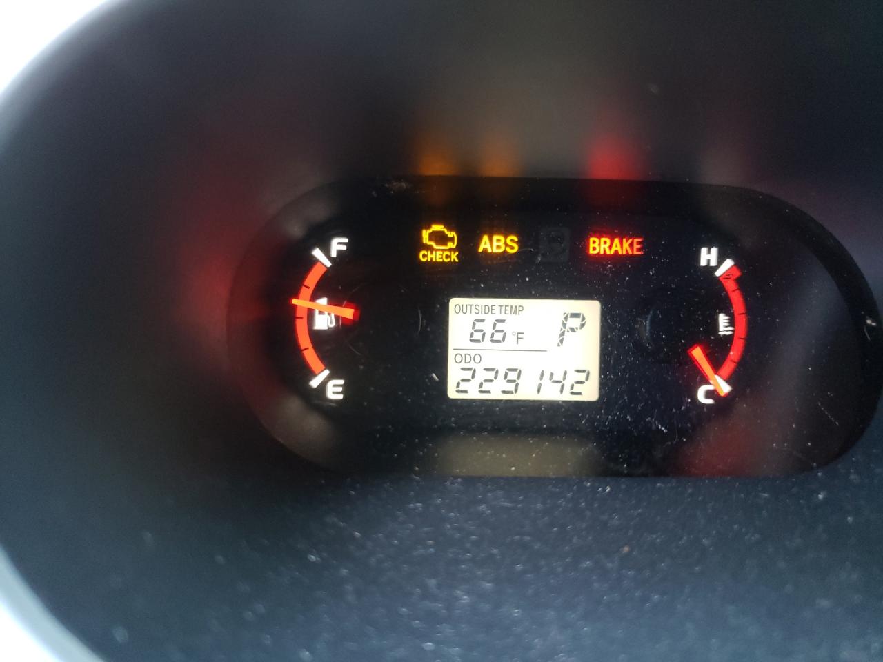 Photo 8 from auction – 2009 TOYOTA COROLLA MA with VIN 2T1KU40E59C066997