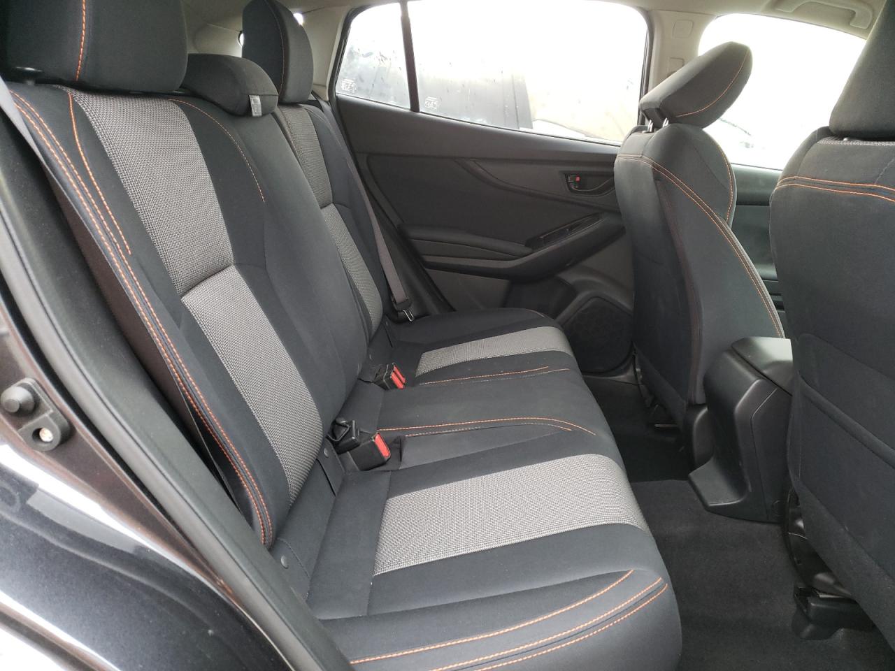 Photo 6 from auction – 2018 SUBARU CROSSTREK with VIN JF2GTADC8JH341165