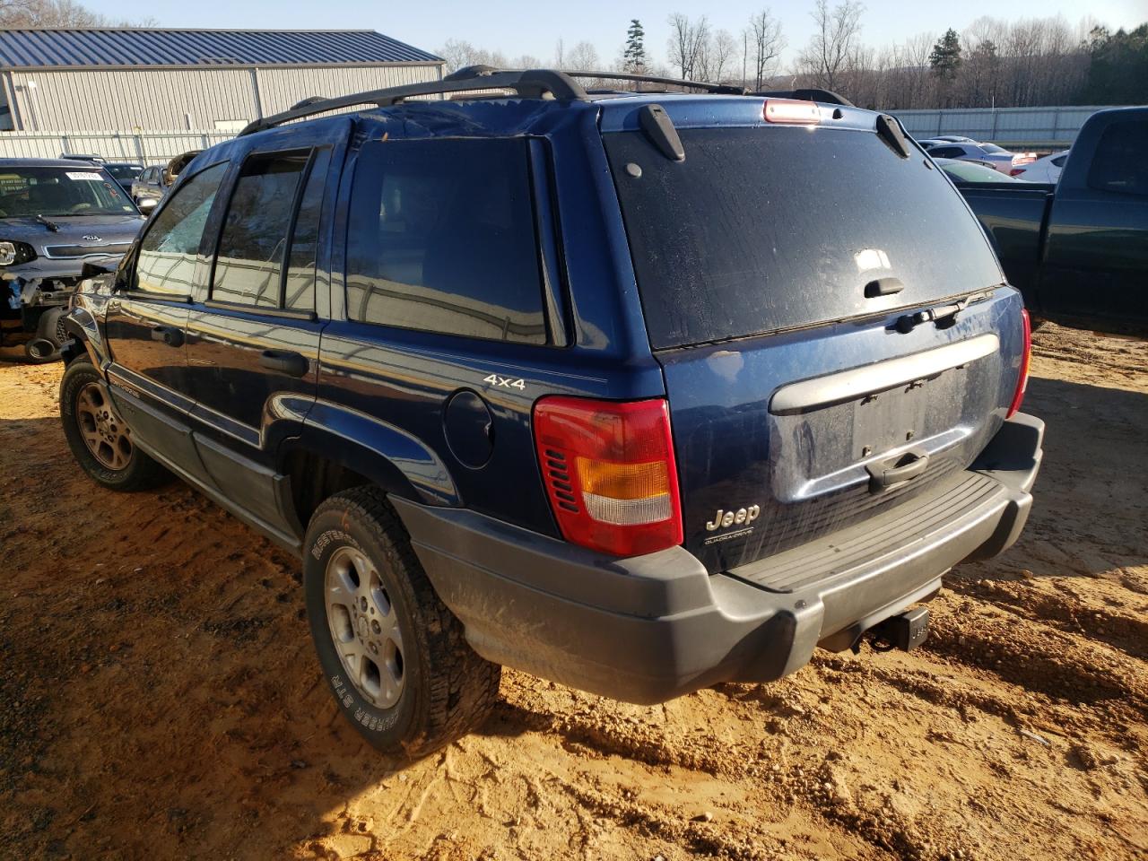 Photo 3 from auction – 2000 JEEP GRAND CHER with VIN 1J4GW48S6YC282157