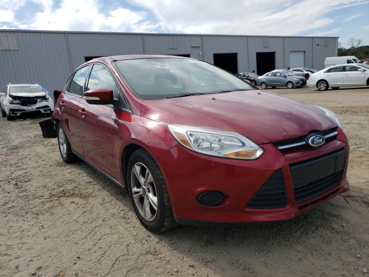 FORD FOCUS SE 2013 with VIN 1FADP3K22DL103718 - Photo from auction