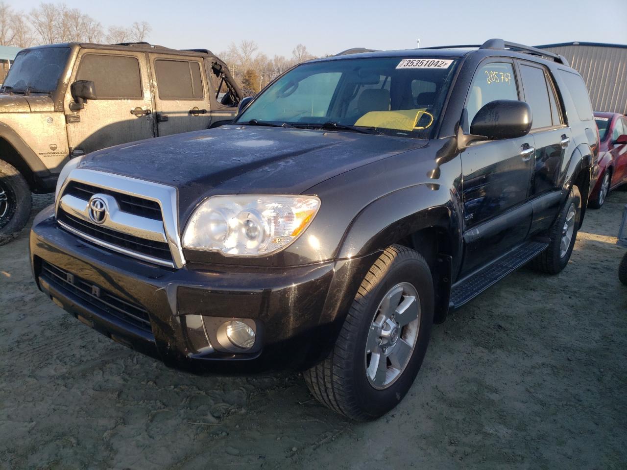 Photo 2 from auction – 2007 TOYOTA 4RUNNER SR with VIN JTEZU14R778089762
