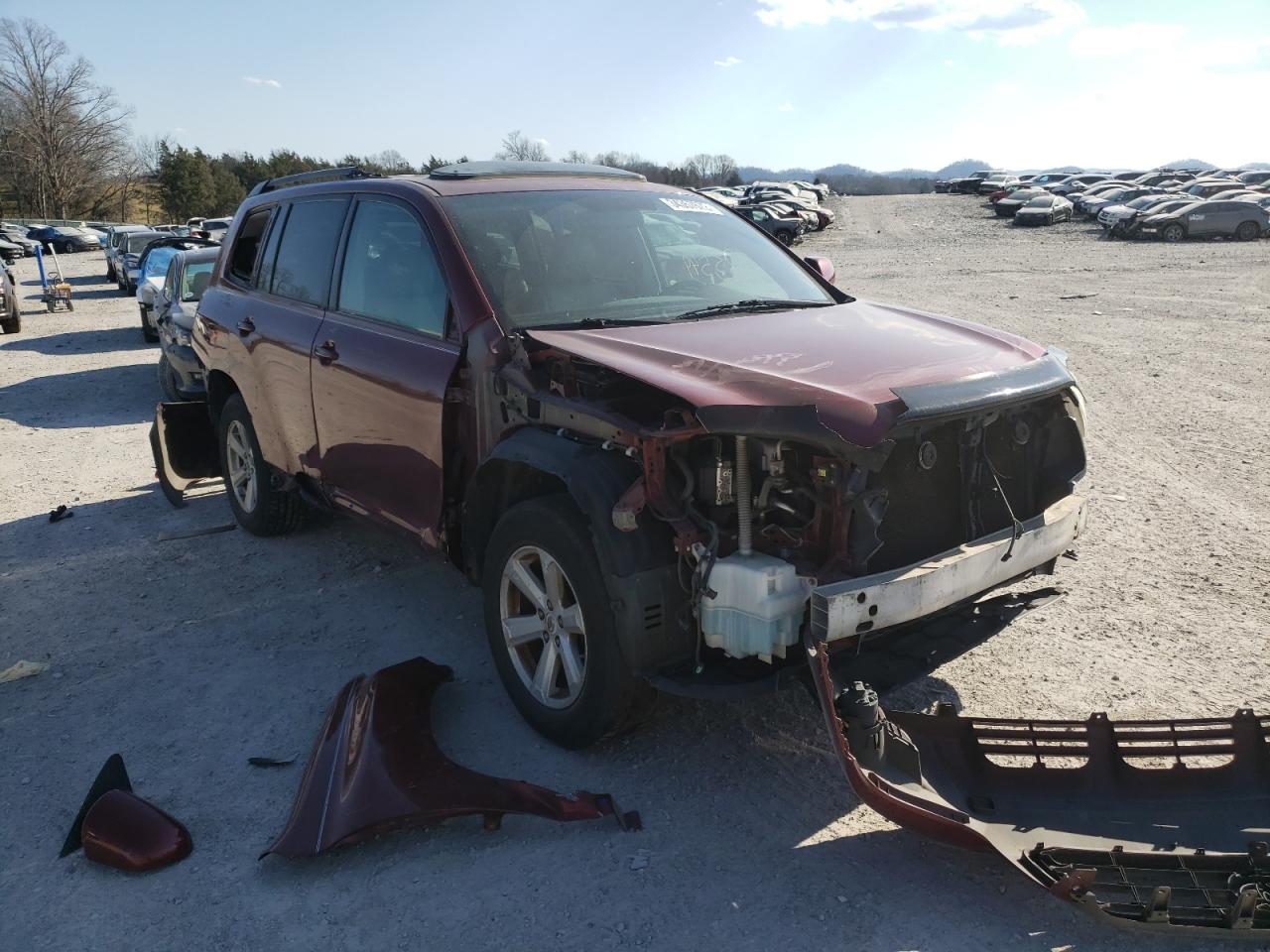 TOYOTA HIGHLANDER 2010 with VIN 5TDKK3EHXAS013372 - Photo from auction