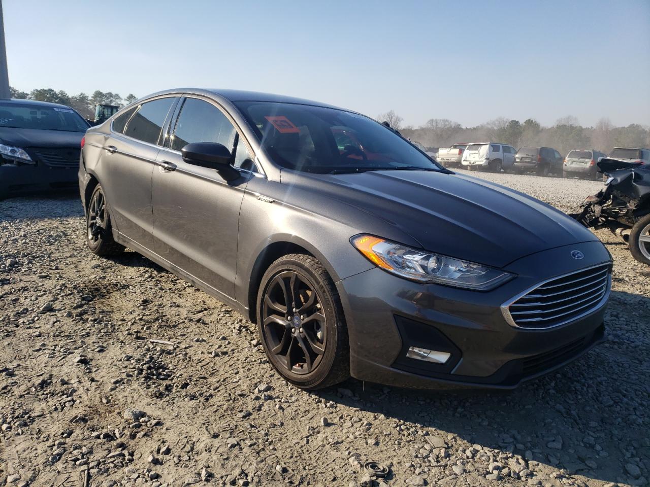 FORD FUSION SE 2020 with VIN 3FA6P0HD0LR235151 - Photo from auction