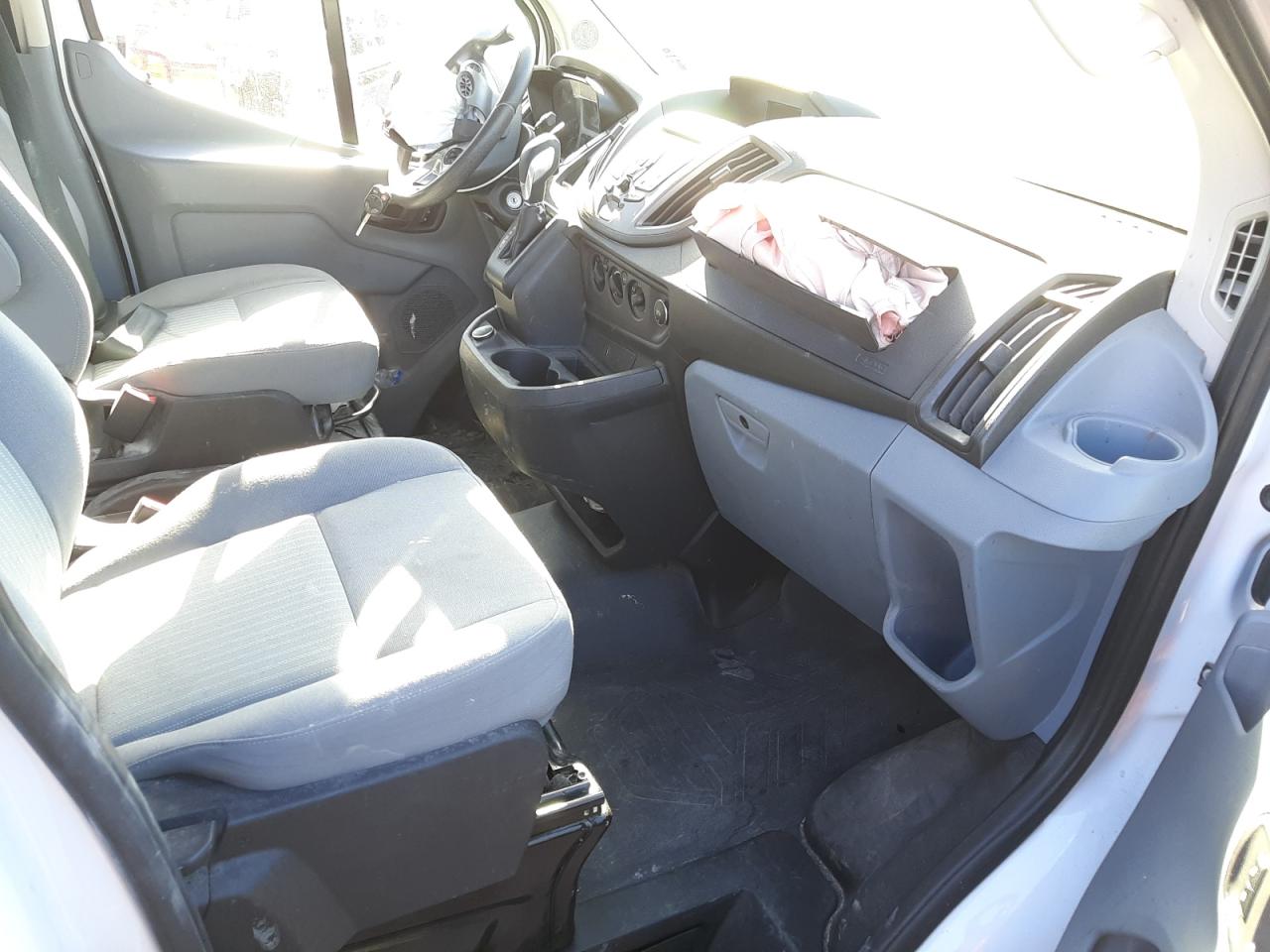 Photo 5 from auction – 2019 FORD TRANSIT T- with VIN 1FTYE2YM7KKA28540