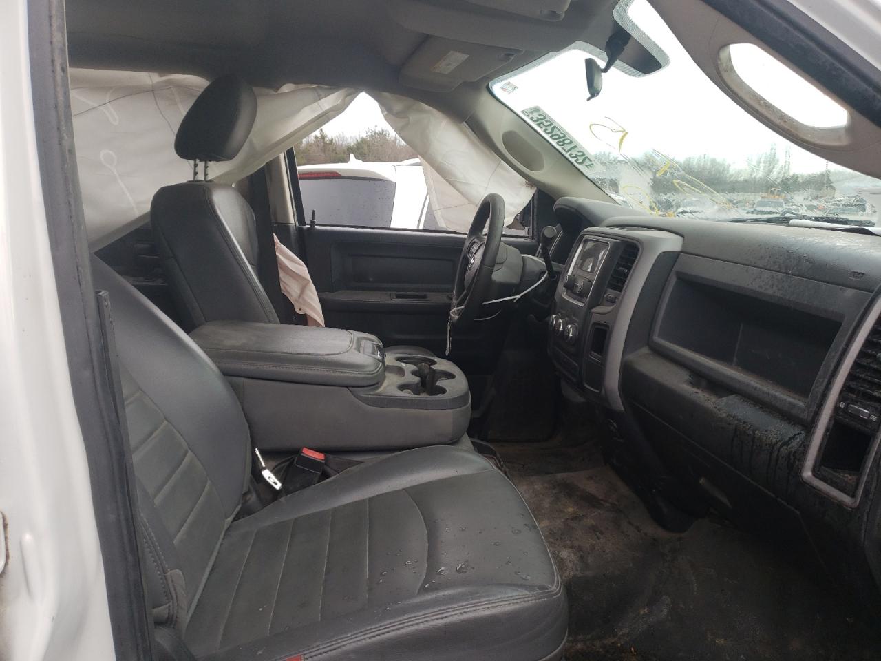 Photo 5 from auction – 2015 RAM 2500 ST with VIN 3C6TR4HT8FG691220