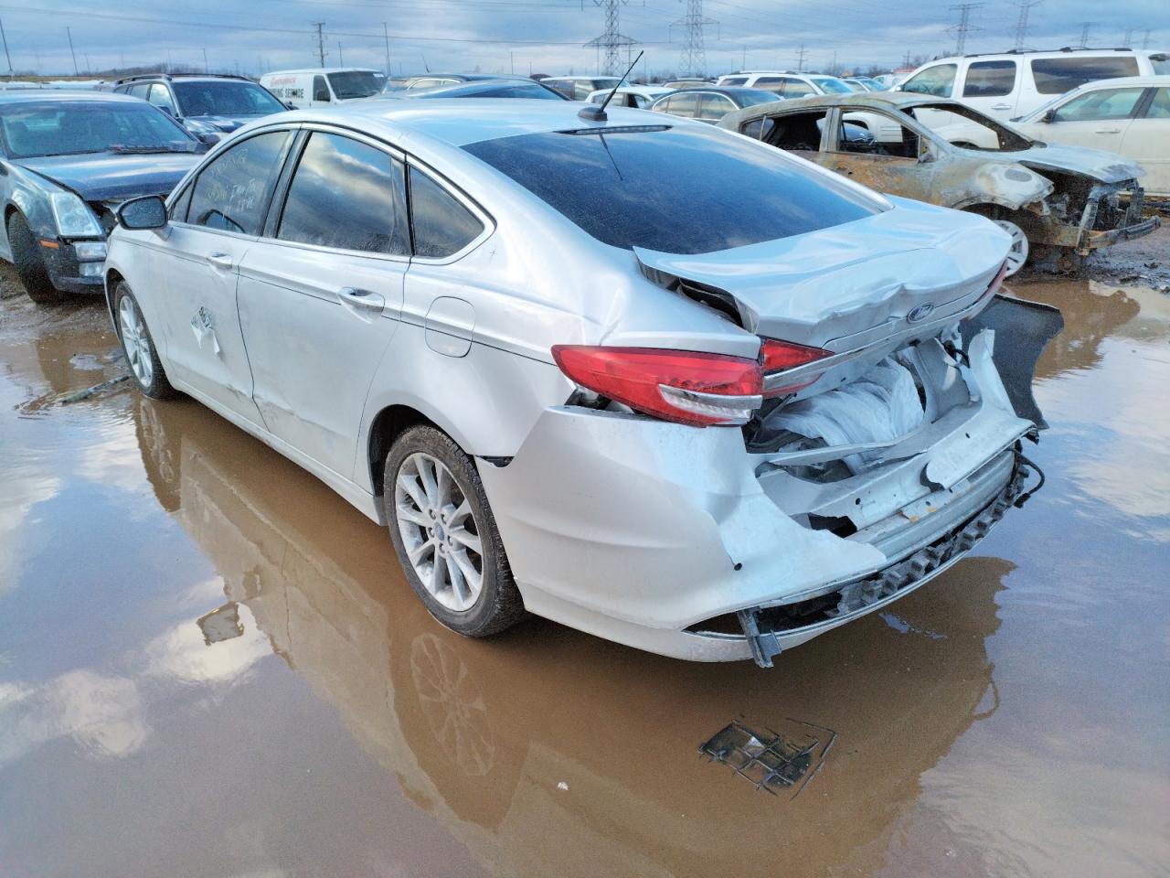 Photo 3 from auction – 2017 FORD FUSION SE with VIN 3FA6P0HD4HR341223