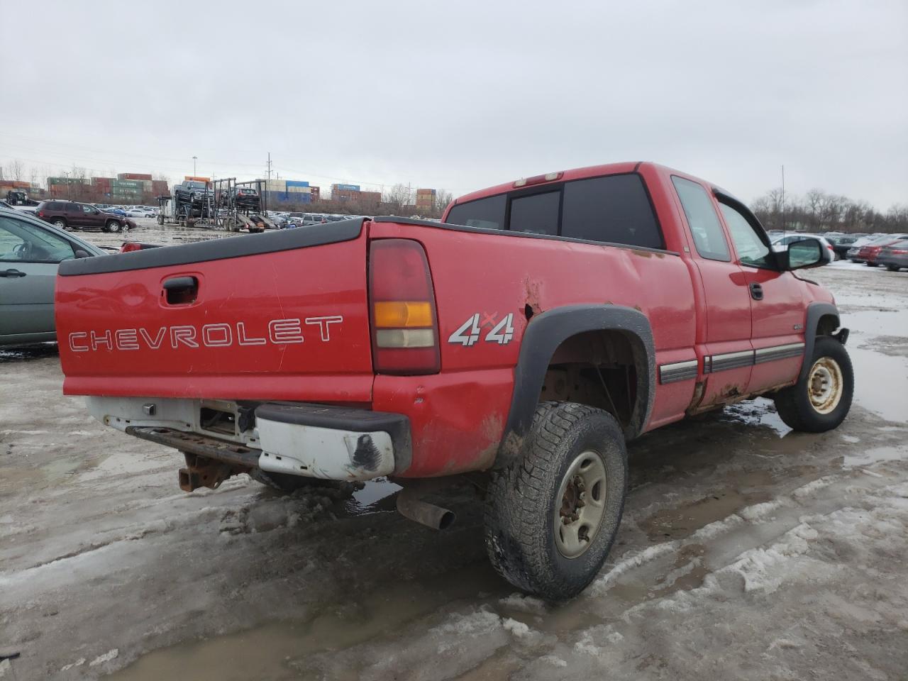 Photo 4 from auction – 2000 CHEVROLET SILVERADO with VIN 1GCGK29U5YE315157