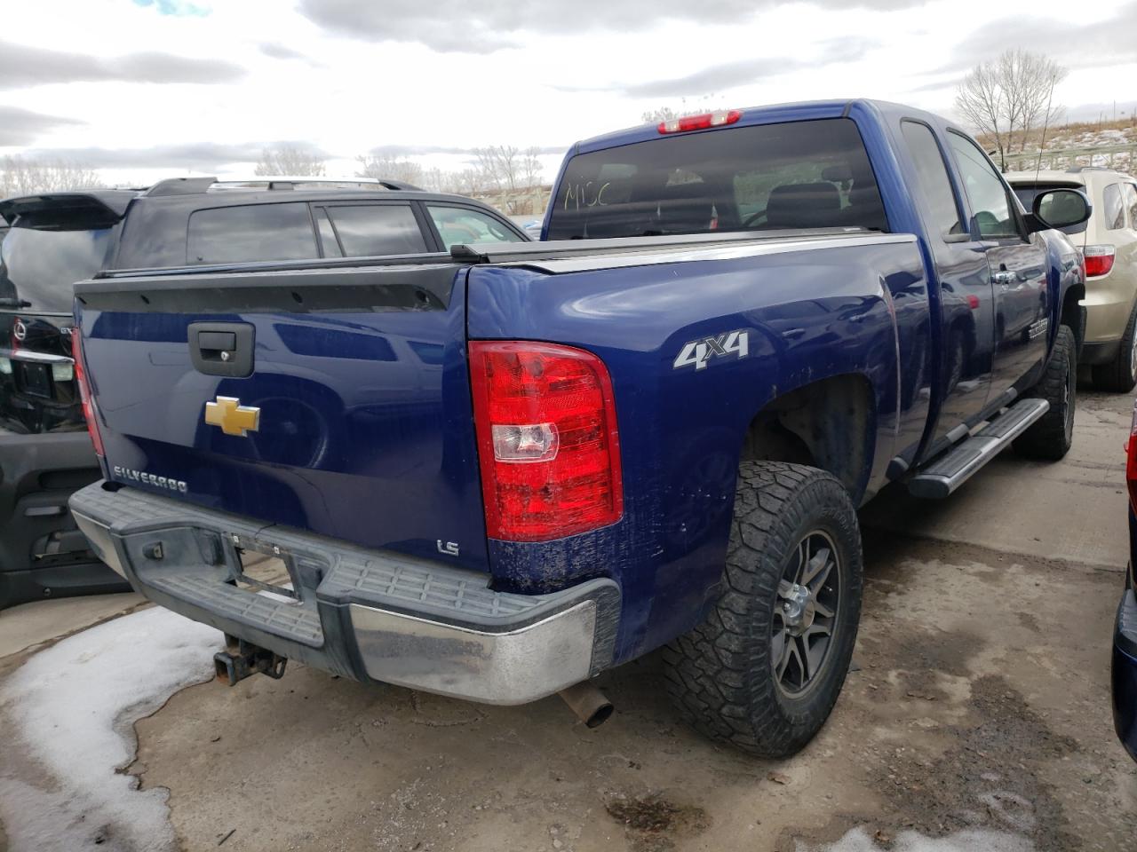 Photo 4 from auction – 2013 CHEVROLET SILVERADO with VIN 1GCRKREA5DZ140697