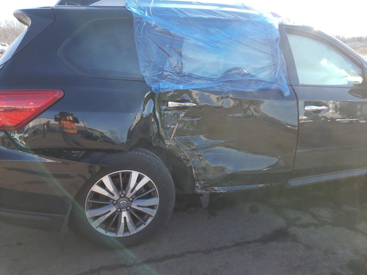 Photo 9 from auction – 2020 NISSAN PATHFINDER with VIN 5N1DR2AM7LC645571