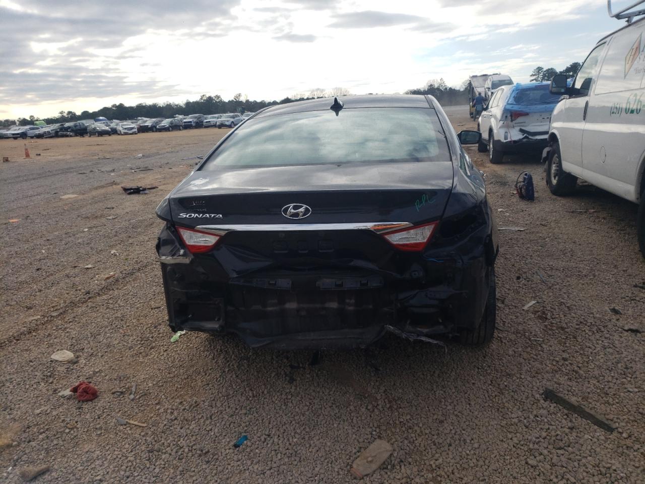 Photo 9 from auction – 2014 HYUNDAI SONATA GLS with VIN 5NPEB4AC8EH902695