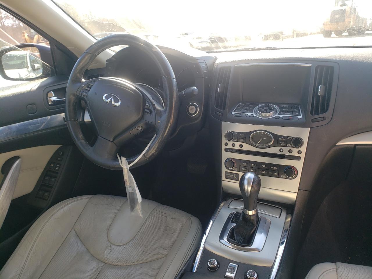 Photo 9 from auction – 2010 INFINITI G37 BASE with VIN JN1CV6FE8AM354897