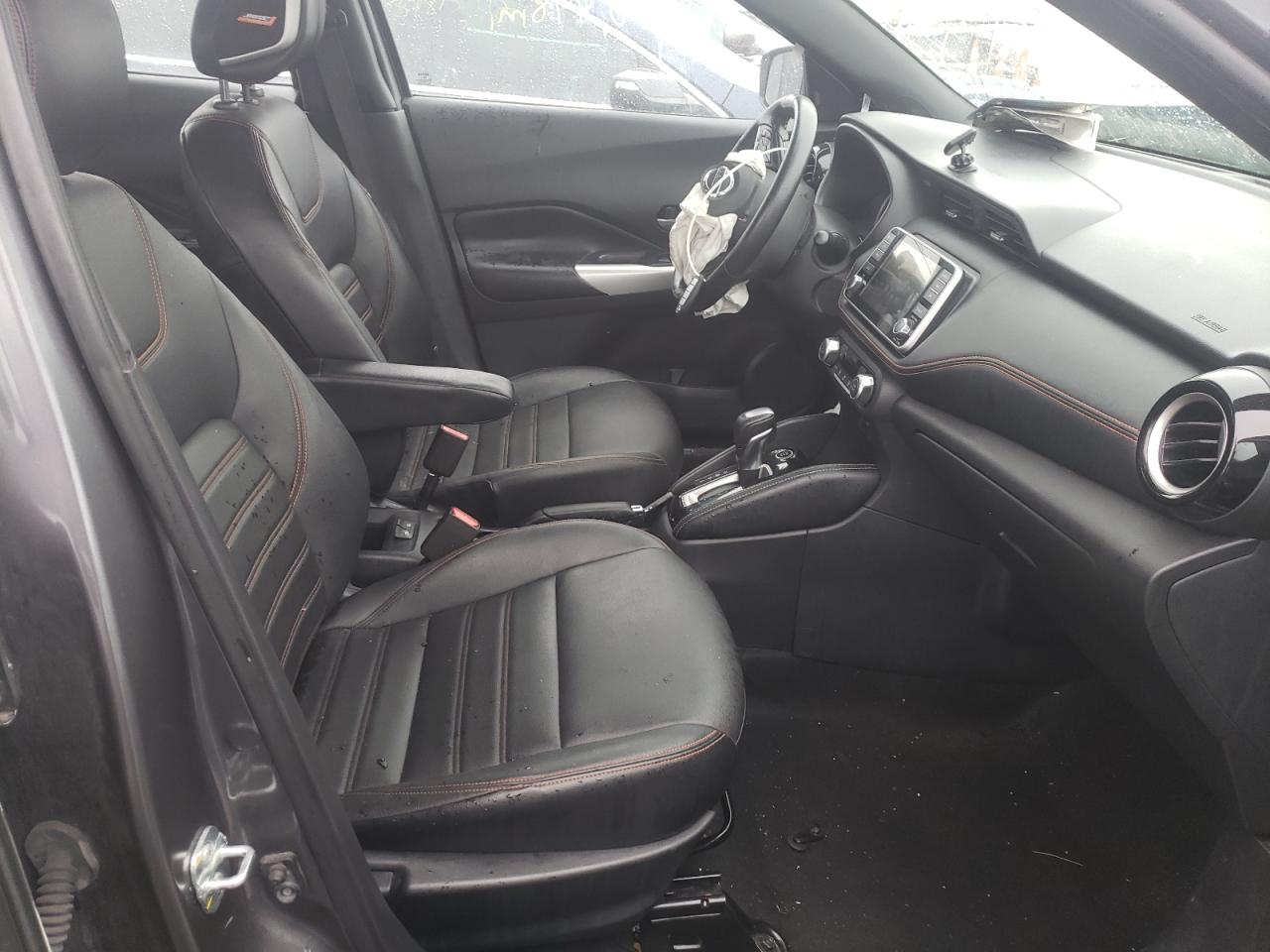 Photo 5 from auction – 2019 NISSAN KICKS S with VIN 3N1CP5CU3KL485747