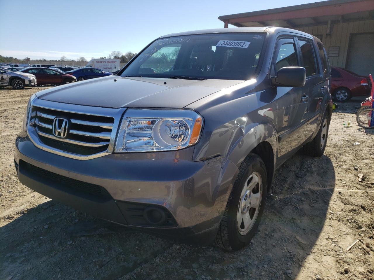 Photo 2 from auction – 2014 HONDA PILOT LX with VIN 5FNYF4H25EB006366