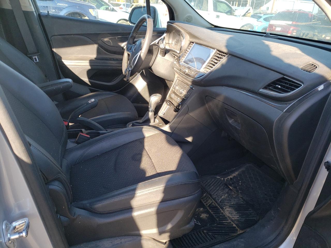 Photo 5 from auction – 2020 BUICK ENCORE PRE with VIN KL4CJESB5LB319600