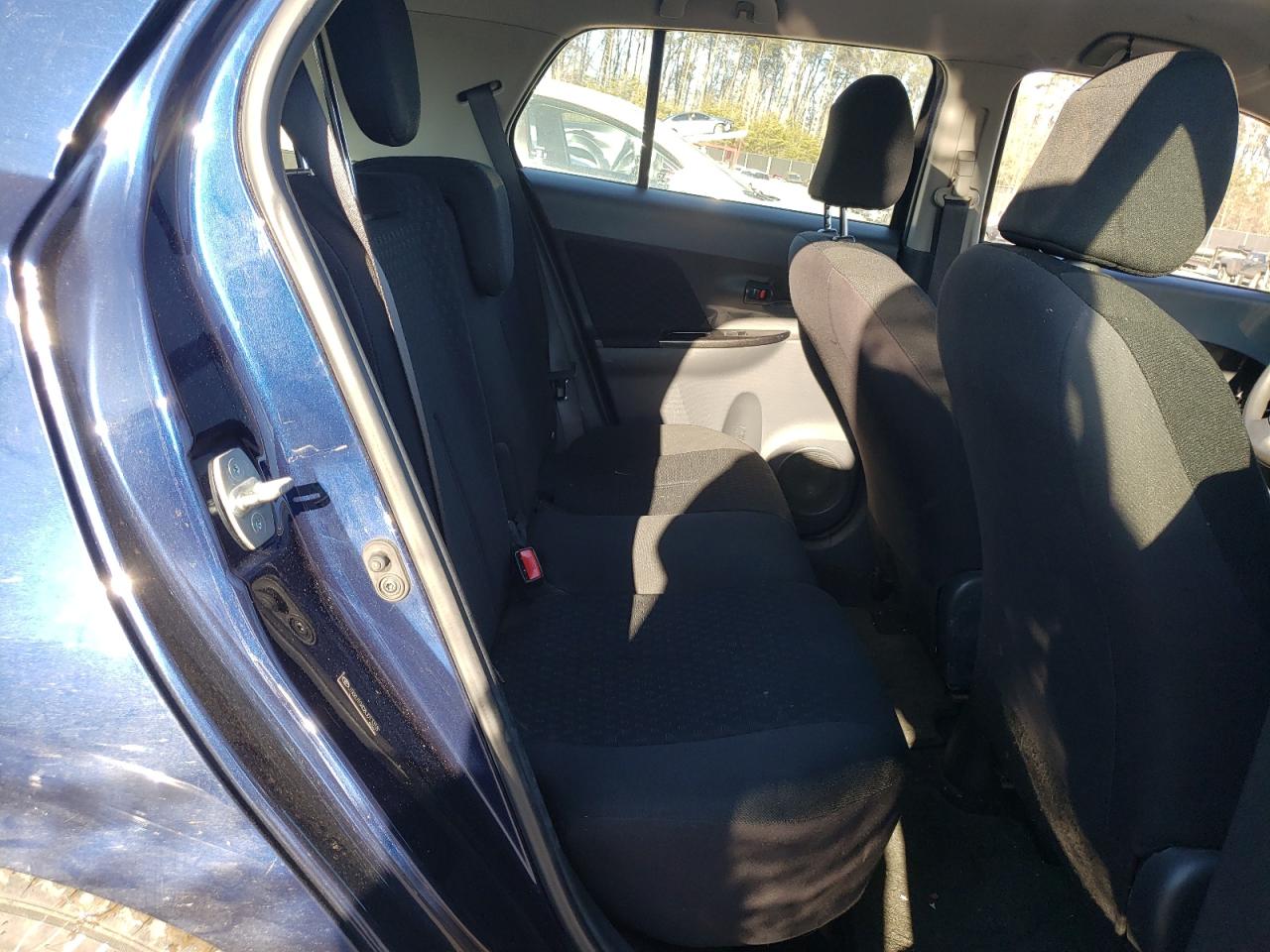 Photo 6 from auction – 2008 TOYOTA SCION XD with VIN JTKKU10408J013318