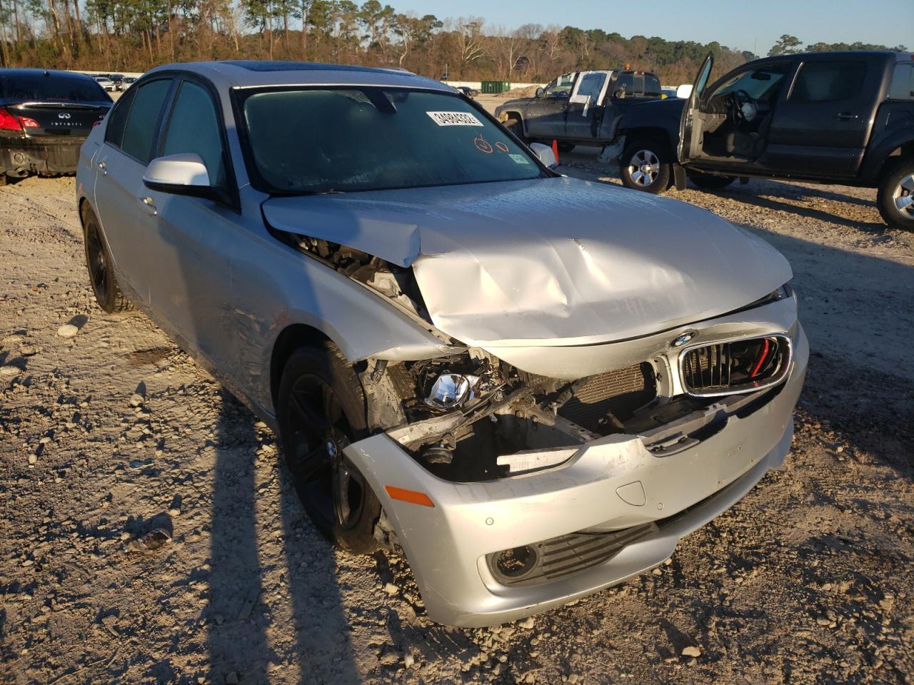 BMW 320 I 2014 with VIN WBA3B1C5XEK135094 - Photo from auction