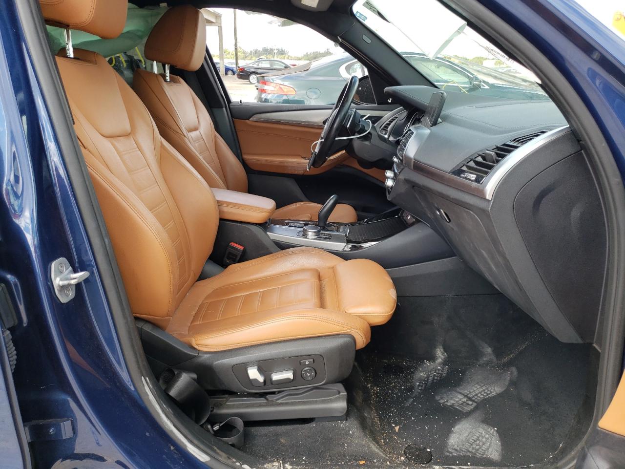 Photo 5 from auction – 2018 BMW X3 XDRIVEM with VIN 5UXTS3C51J0Y96244