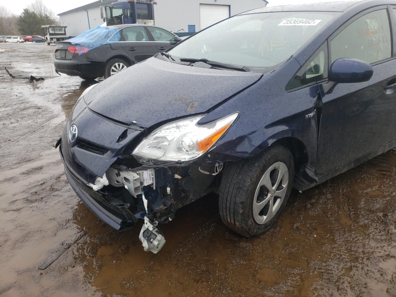 Photo 9 from auction – 2013 TOYOTA PRIUS with VIN JTDKN3DU3D1729215