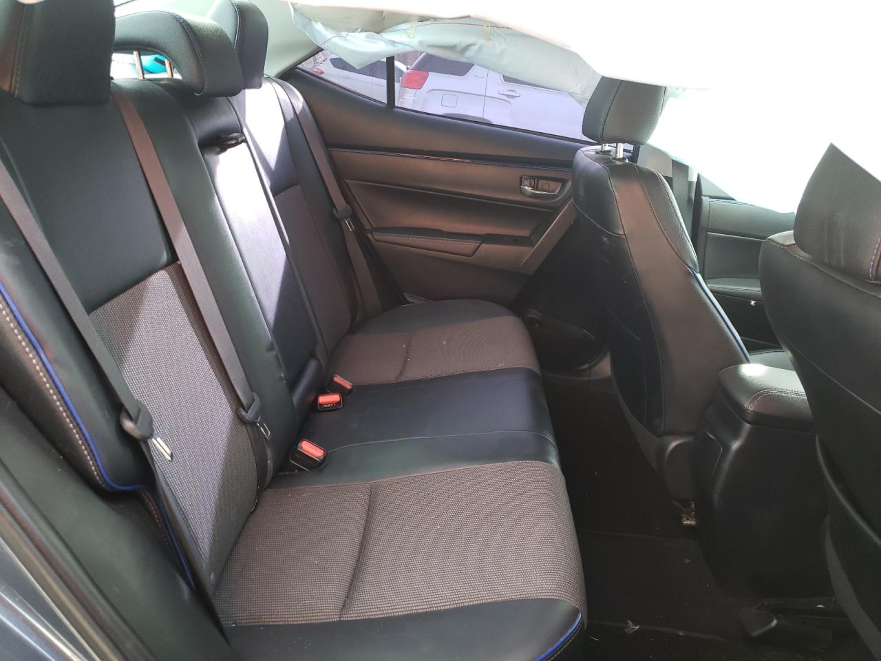 Photo 6 from auction – 2017 TOYOTA COROLLA L with VIN 2T1BURHE2HC880556