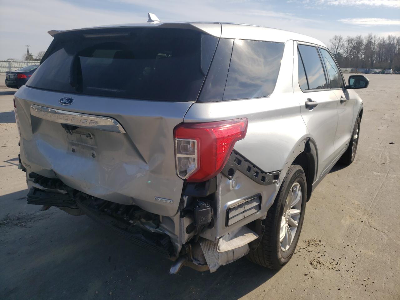 Photo 4 from auction – 2020 FORD EXPLORER with VIN 1FMSK7BH3LGC22005