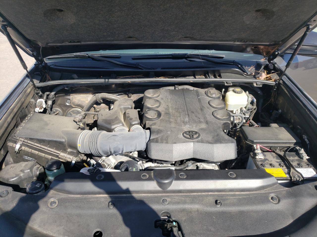 Photo 7 from auction – 2019 TOYOTA 4RUNNER SR with VIN JTEBU5JR5K5713047