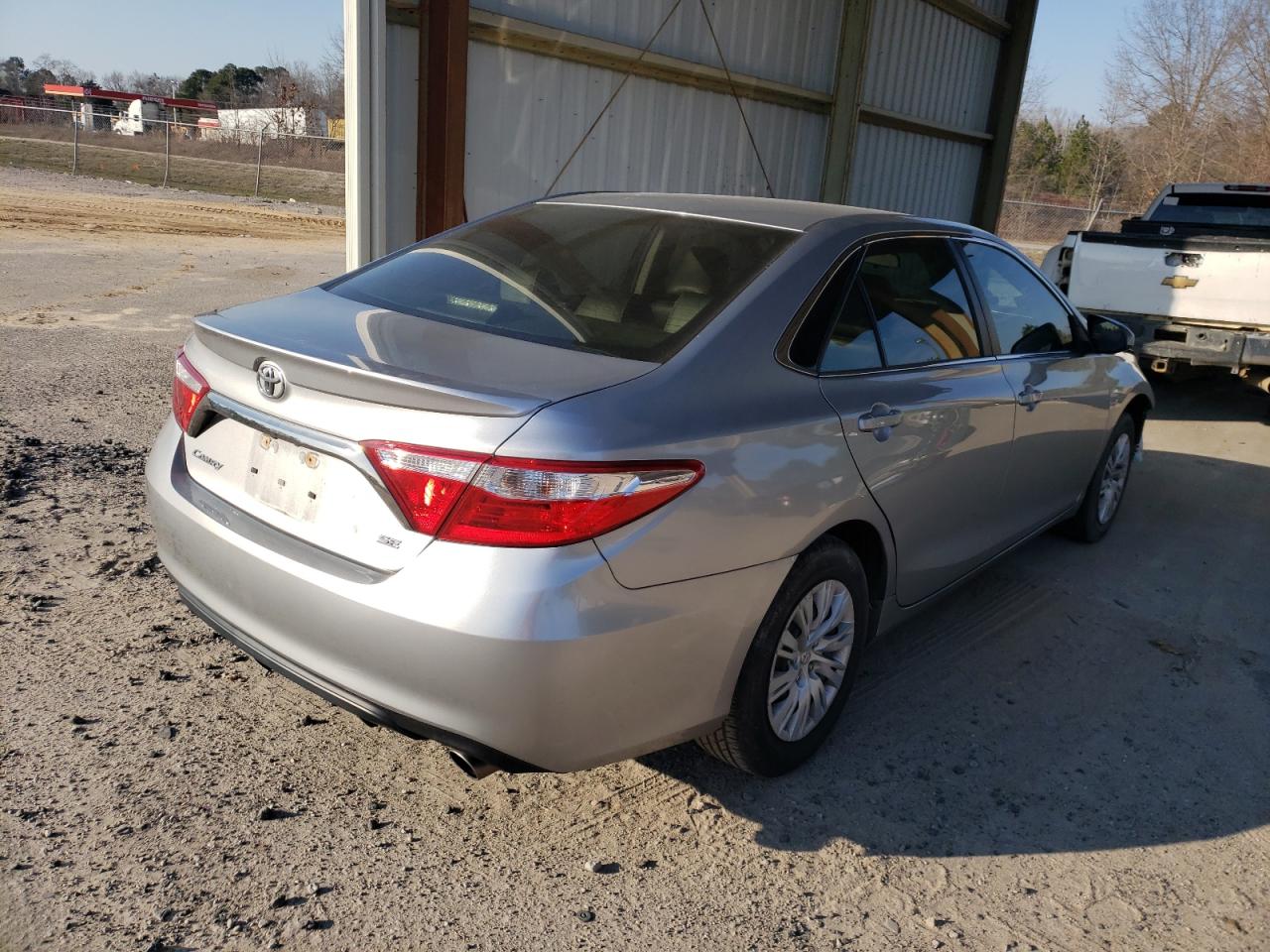 Photo 4 from auction – 2016 TOYOTA CAMRY LE with VIN 4T1BF1FK3GU152925