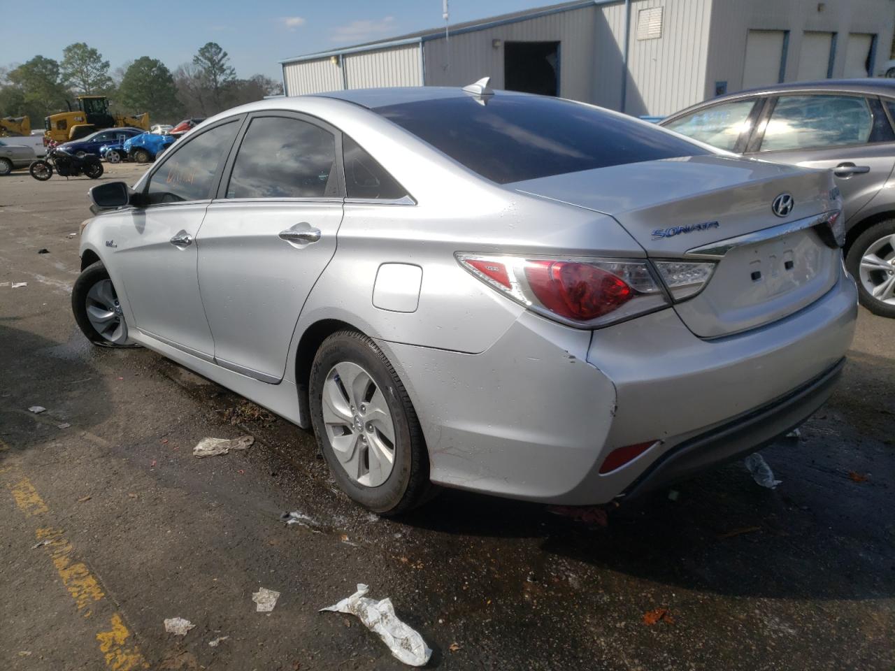 Photo 3 from auction – 2013 HYUNDAI SONATA HYB with VIN KMHEC4A44DA078721