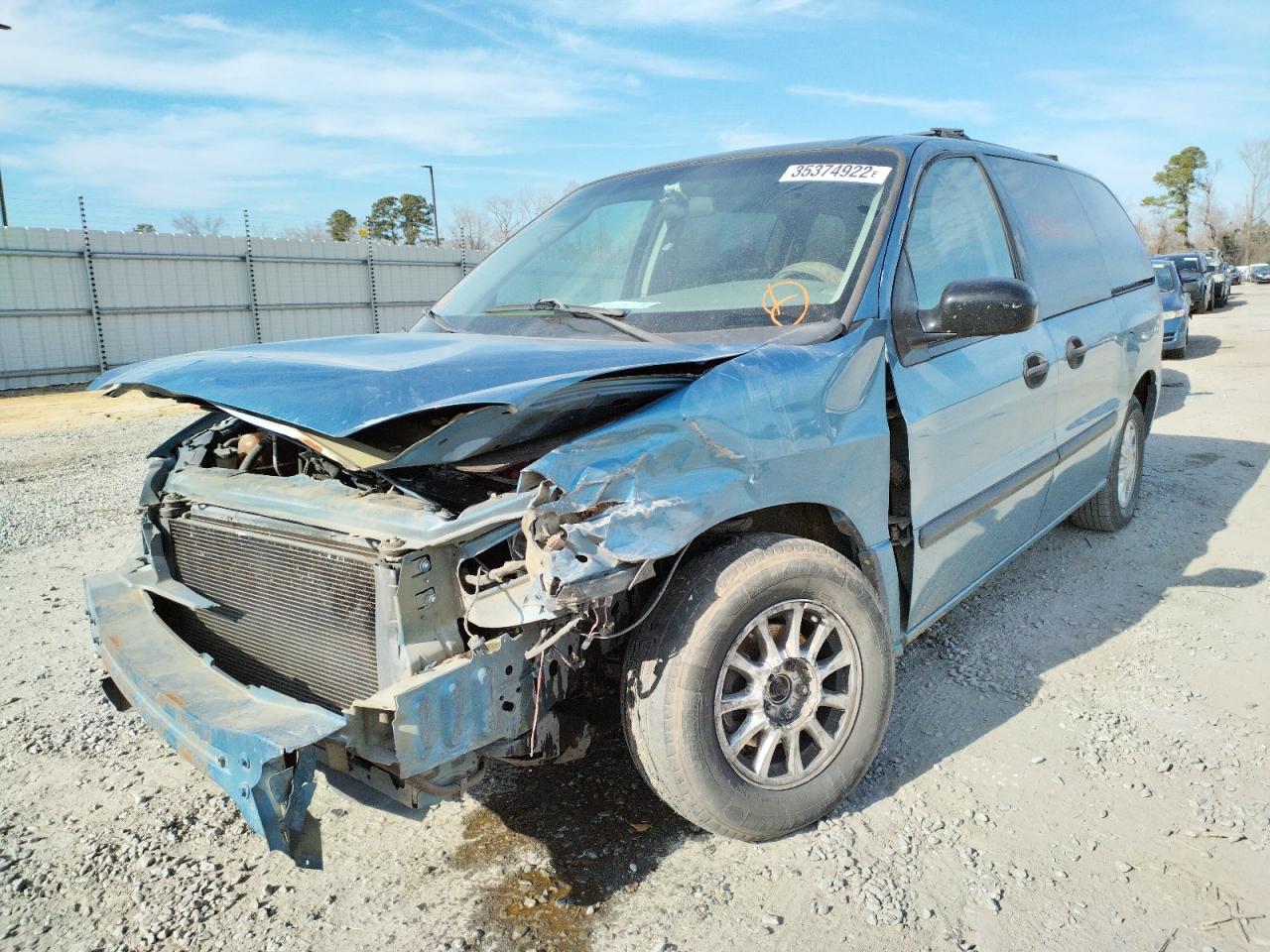Photo 2 from auction – 2002 FORD WINDSTAR L with VIN 2FMZA51442BA39156