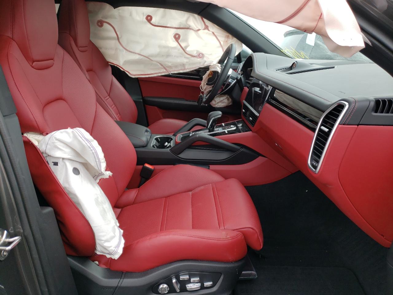Photo 5 from auction – 2021 PORSCHE CAYENNE with VIN WP1AA2AY9MDA09004