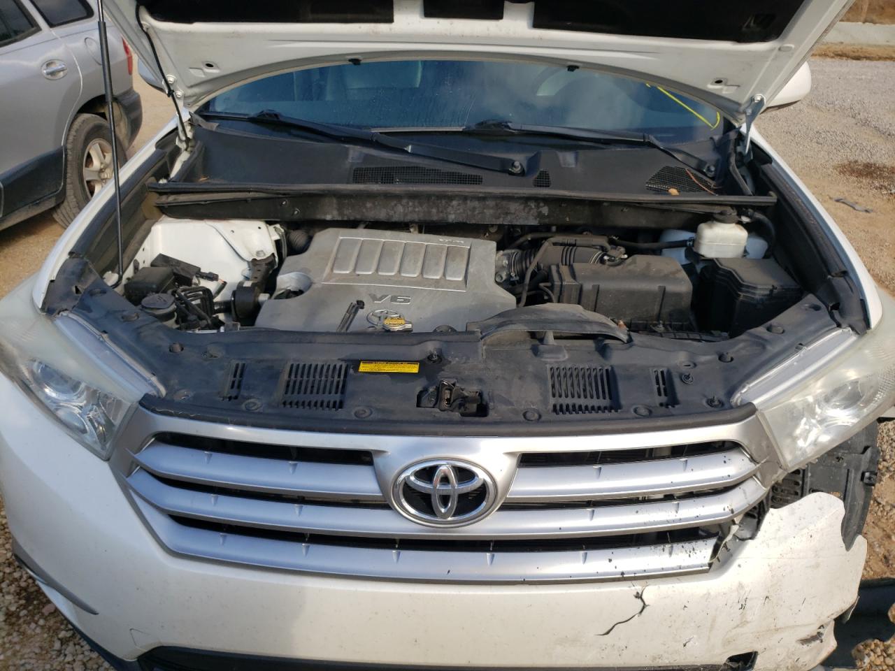 Photo 7 from auction – 2013 TOYOTA HIGHLANDER with VIN 5TDYK3EH7DS133435
