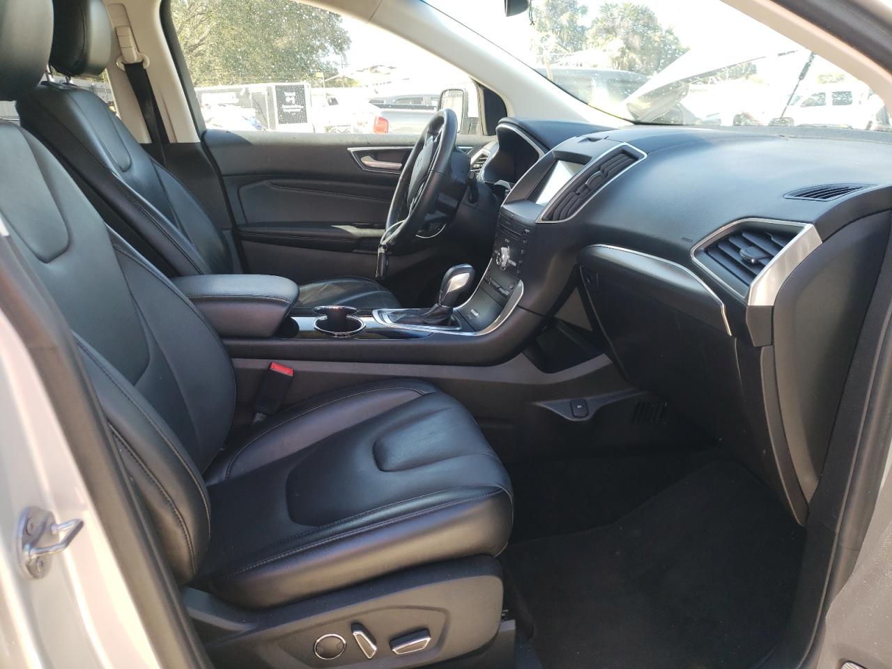 Photo 5 from auction – 2017 FORD EDGE TITAN with VIN 2FMPK3K99HBB89999