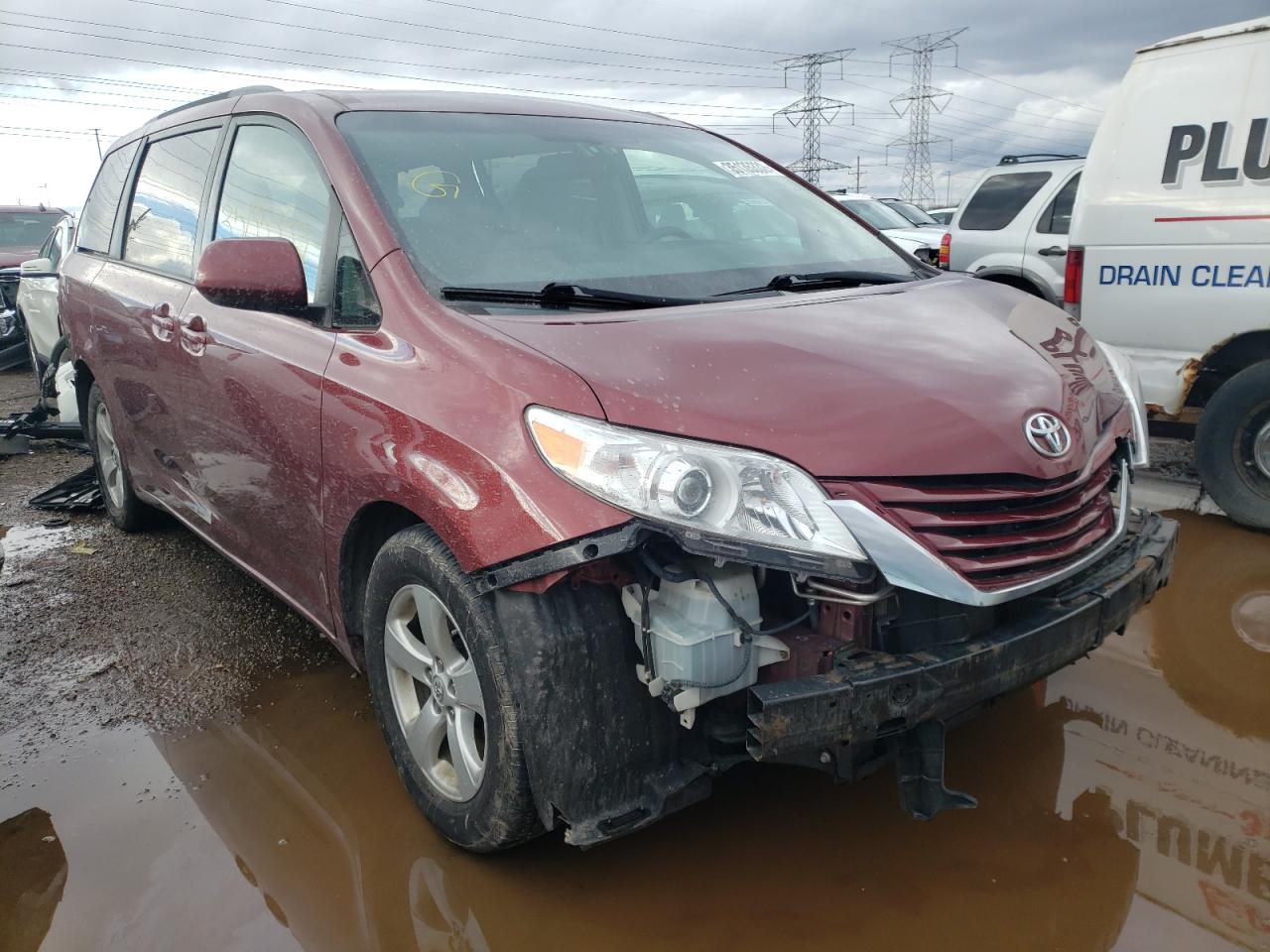 TOYOTA SIENNA LE 2016 with VIN 5TDKK3DC0GS704358 - Photo from auction