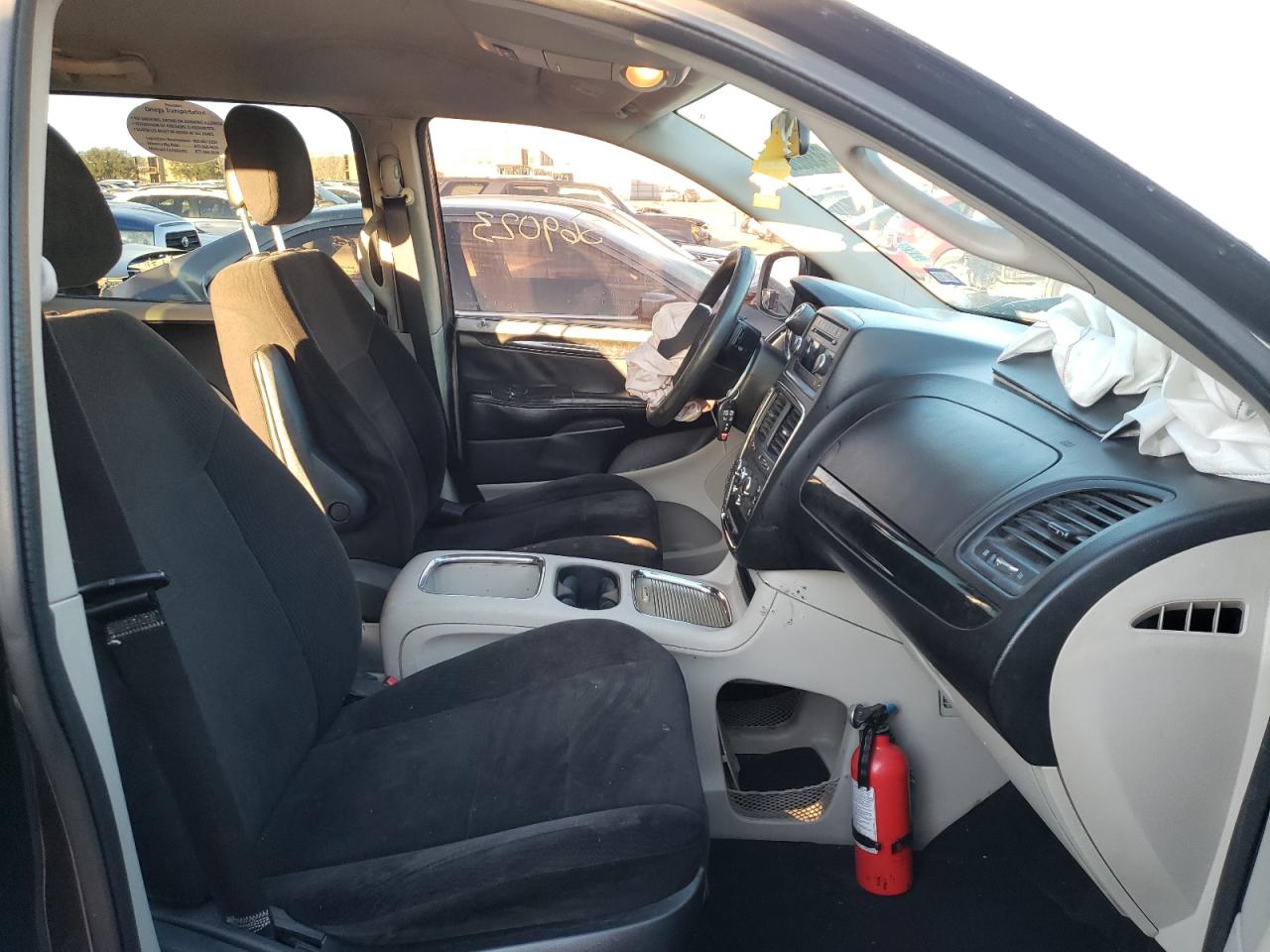 Photo 5 from auction – 2012 DODGE GRAND CARA with VIN 2C4RDGCGXCR357807