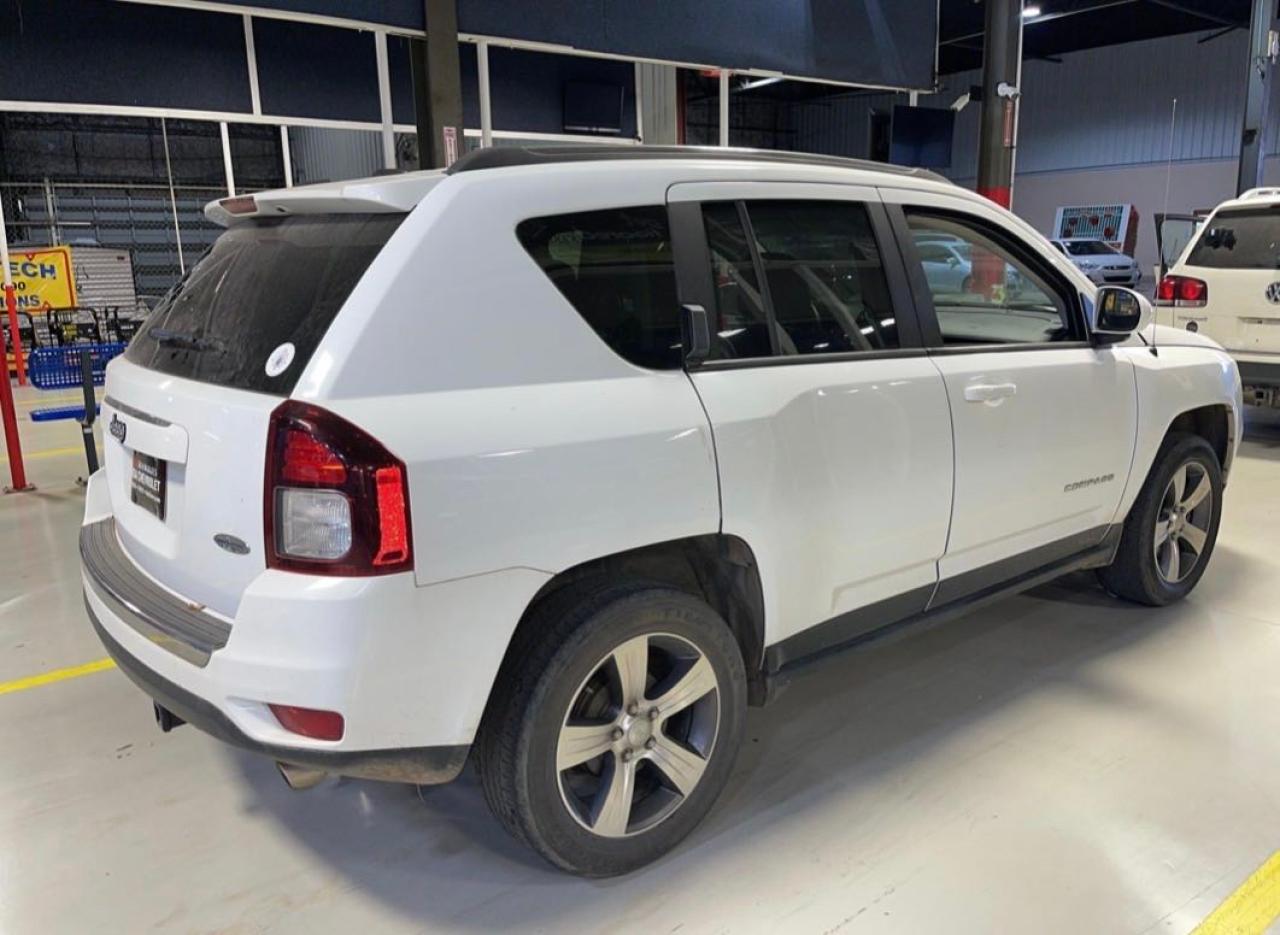 Photo 4 from auction – 2017 JEEP COMPASS LA with VIN 1C4NJCEB1HD186277