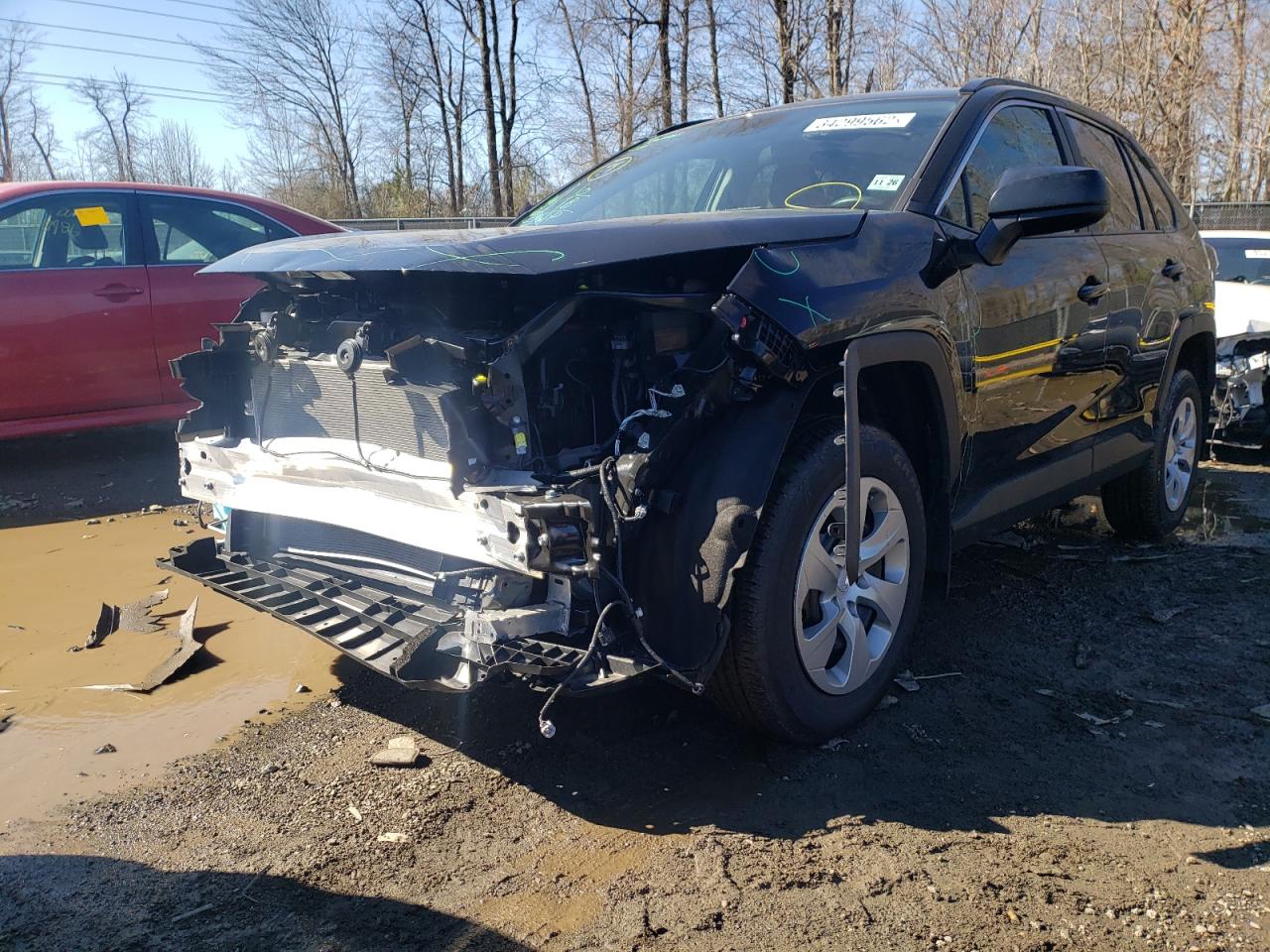 Photo 2 from auction – 2021 TOYOTA RAV4 LE with VIN 2T3F1RFV1MC242796