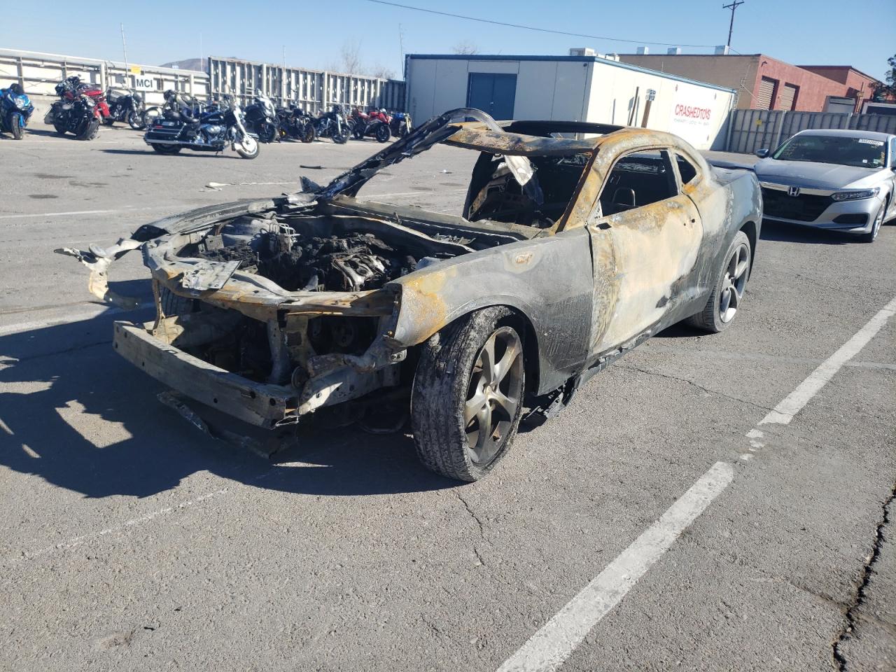 Photo 2 from auction – 2014 CHEVROLET CAMARO LT with VIN 2G1FB1E39E9250520