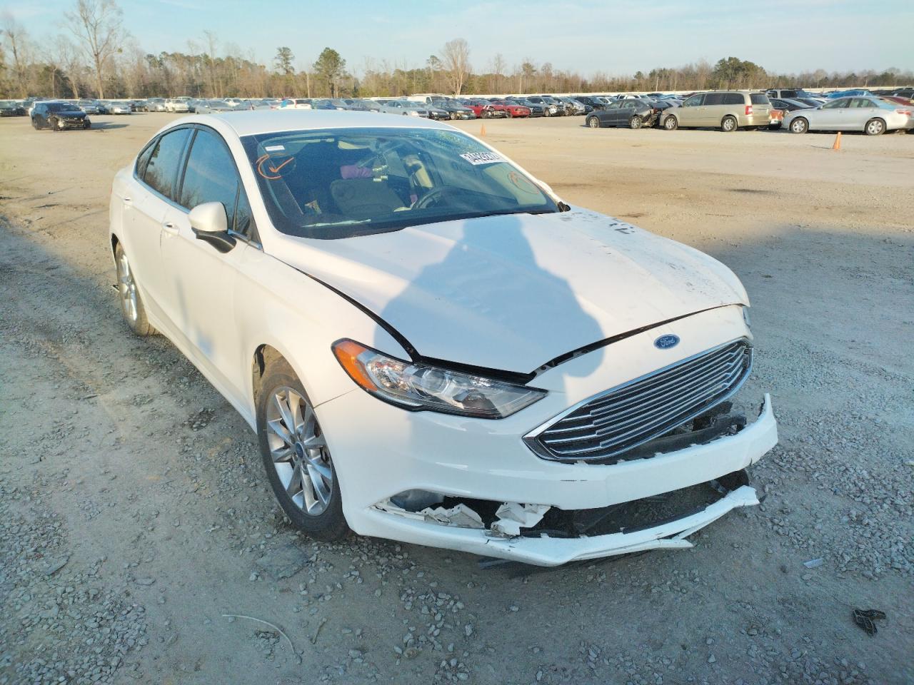 Photo 1 from auction – 2017 FORD FUSION SE with VIN 3FA6P0HD7HR363393