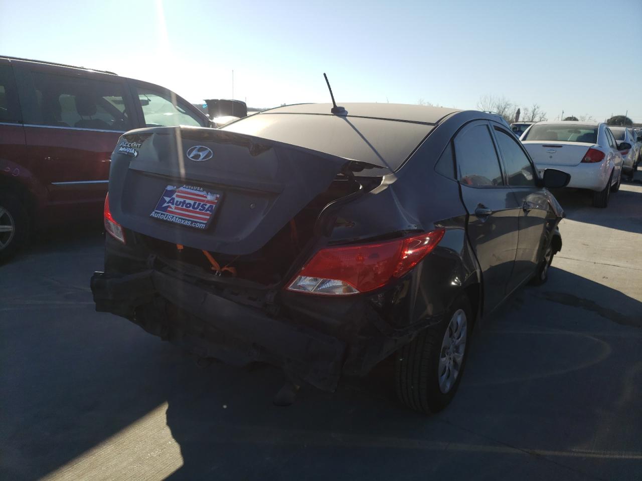 Photo 4 from auction – 2016 HYUNDAI ACCENT SE with VIN KMHCT4AE8GU115837