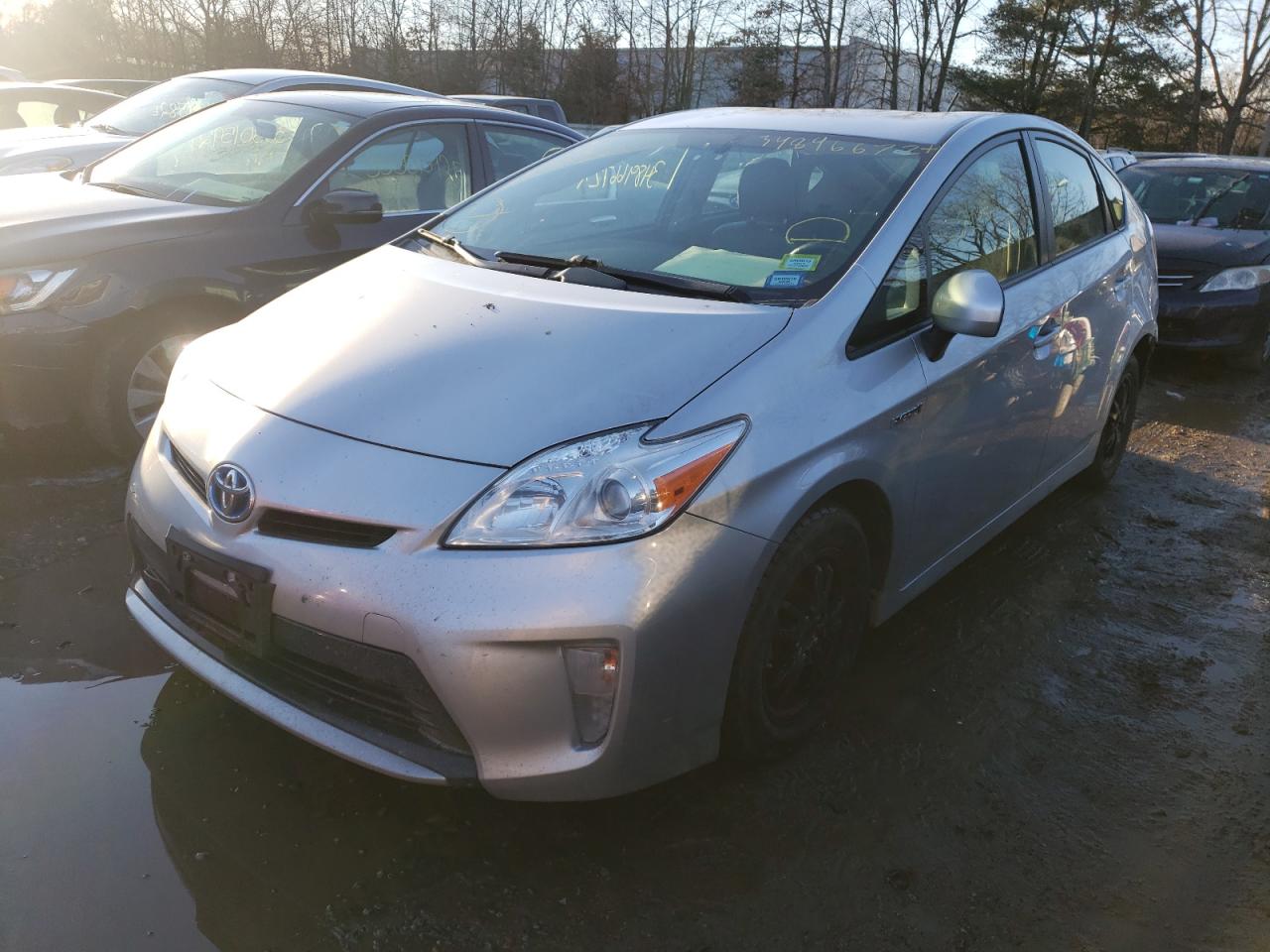 Photo 2 from auction – 2014 TOYOTA PRIUS with VIN JTDKN3DU0E1786876