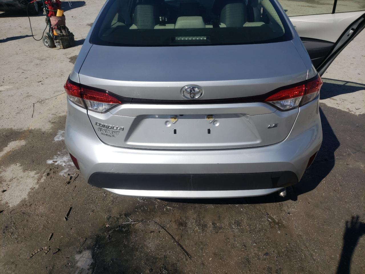 Photo 9 from auction – 2021 TOYOTA COROLLA LE with VIN JTDEPMAE1MJ126709