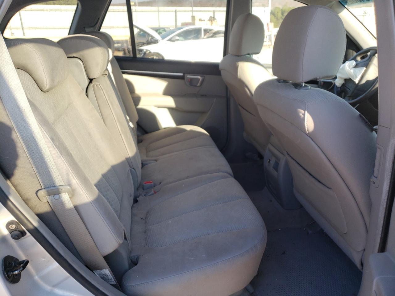 Photo 6 from auction – 2007 HYUNDAI SANTA FE G with VIN 5NMSG73D67H059124