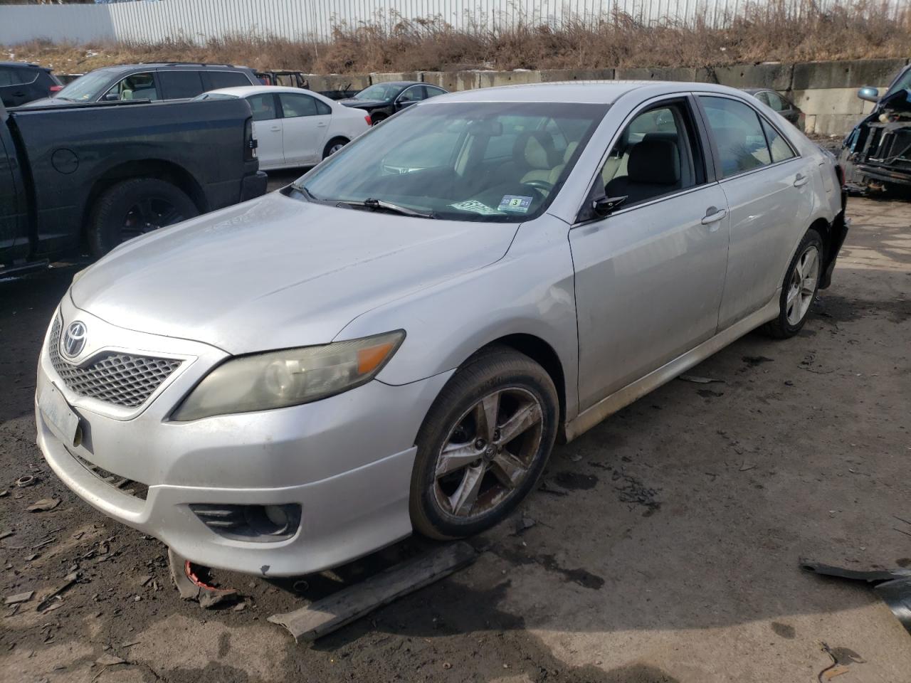 Photo 2 from auction – 2011 TOYOTA CAMRY BASE with VIN 4T1BF3EK9BU690731