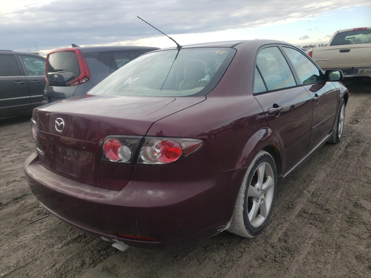 Photo 4 from auction – 2008 MAZDA 6 I with VIN 1YVHP80C385M13109