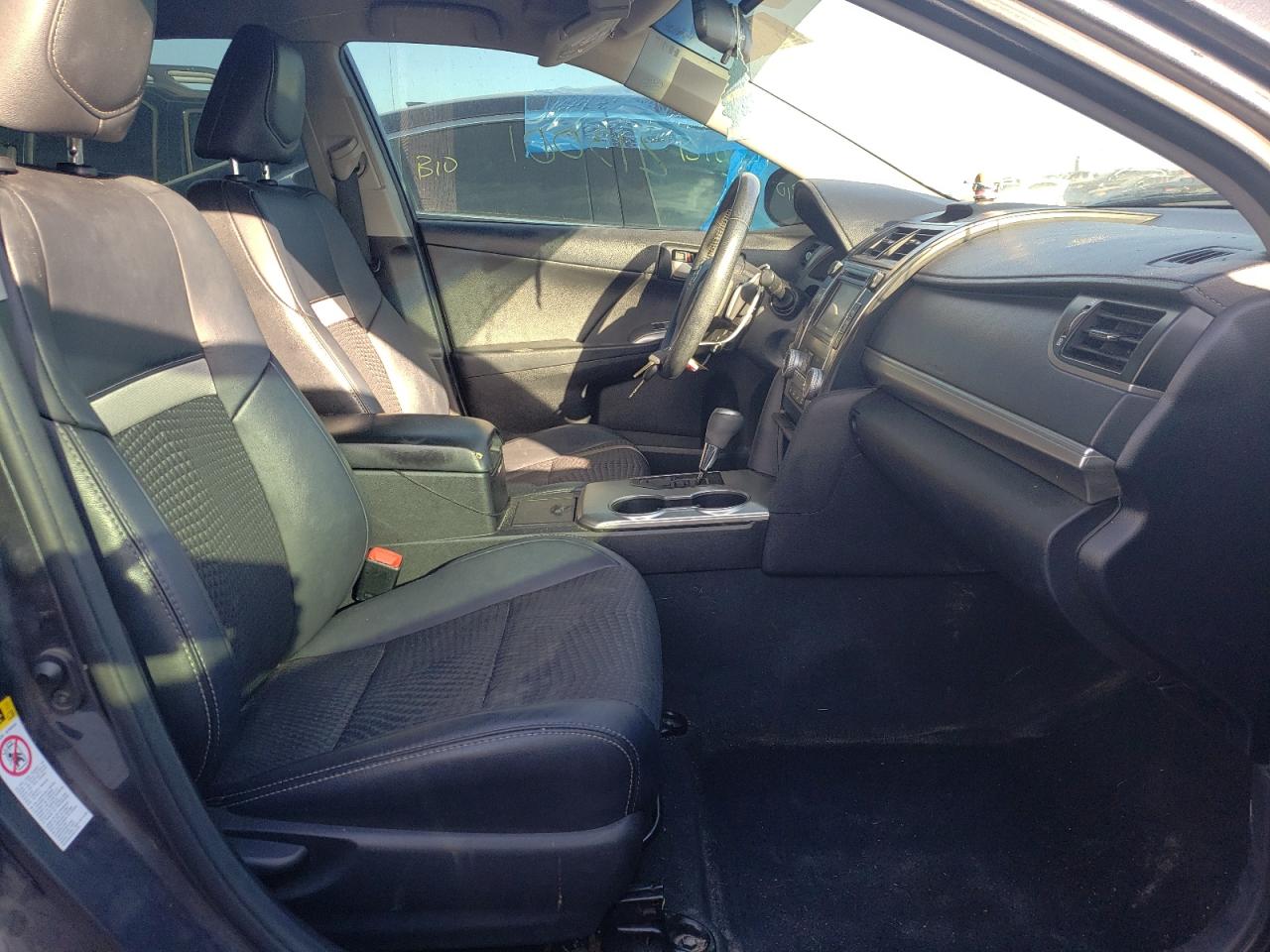 Photo 5 from auction – 2014 TOYOTA CAMRY L with VIN 4T1BF1FK3EU393882