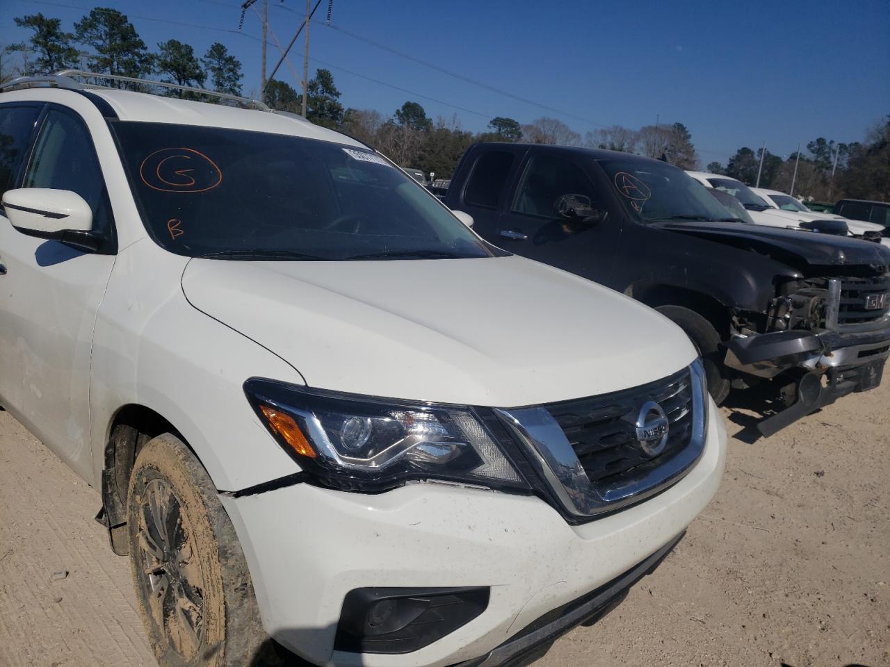 Photo 9 from auction – 2019 NISSAN PATHFINDER with VIN 5N1DR2MN0KC646869