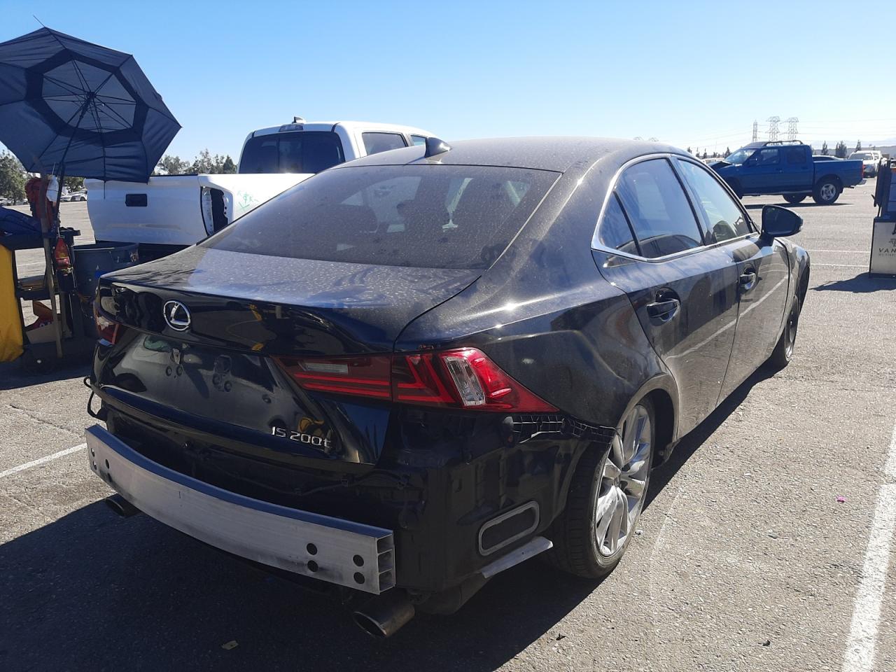 Photo 4 from auction – 2016 LEXUS IS 200T with VIN JTHBA1D29G5028544