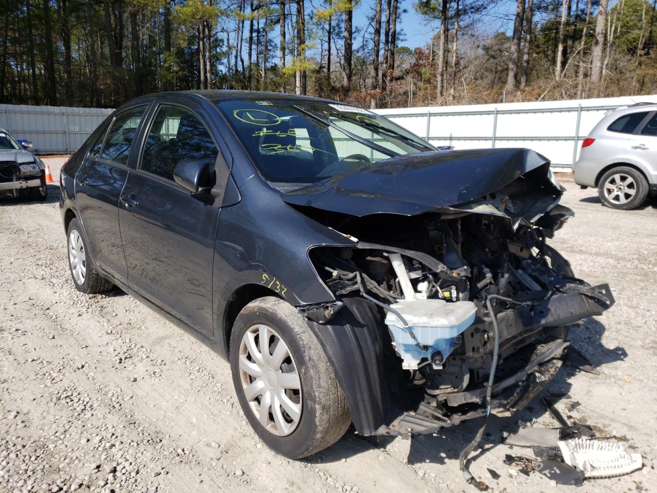 TOYOTA YARIS 2007 with VIN JTDBT923471098370 - Photo from auction